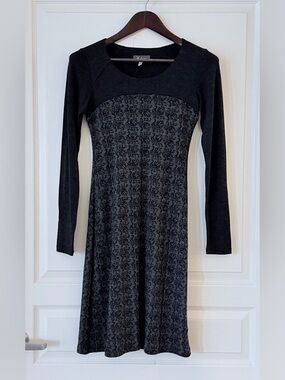 ibex Wool Black and Charcoal Long Sleeve Patterned Dress